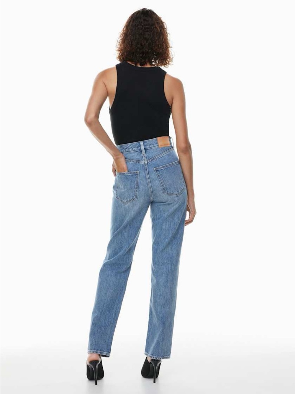 Aritzia Denim Forum The Joni High Rise Loose 29l Size 24 Blue Wash Everyday Wear - Picture 4 of 15